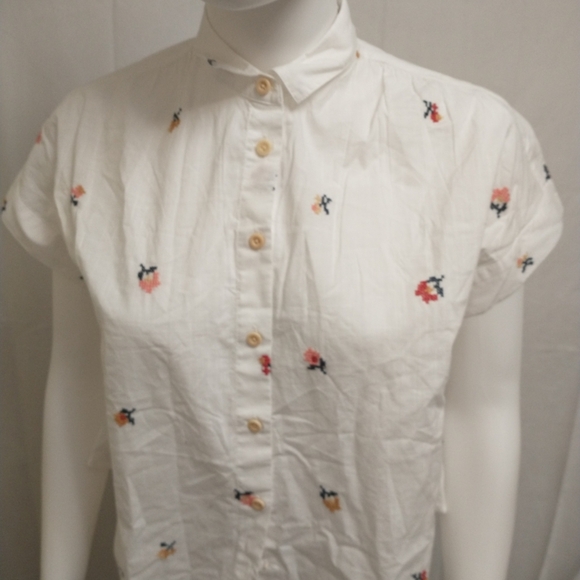 Madewell Tops - Madewell Floral White Button down